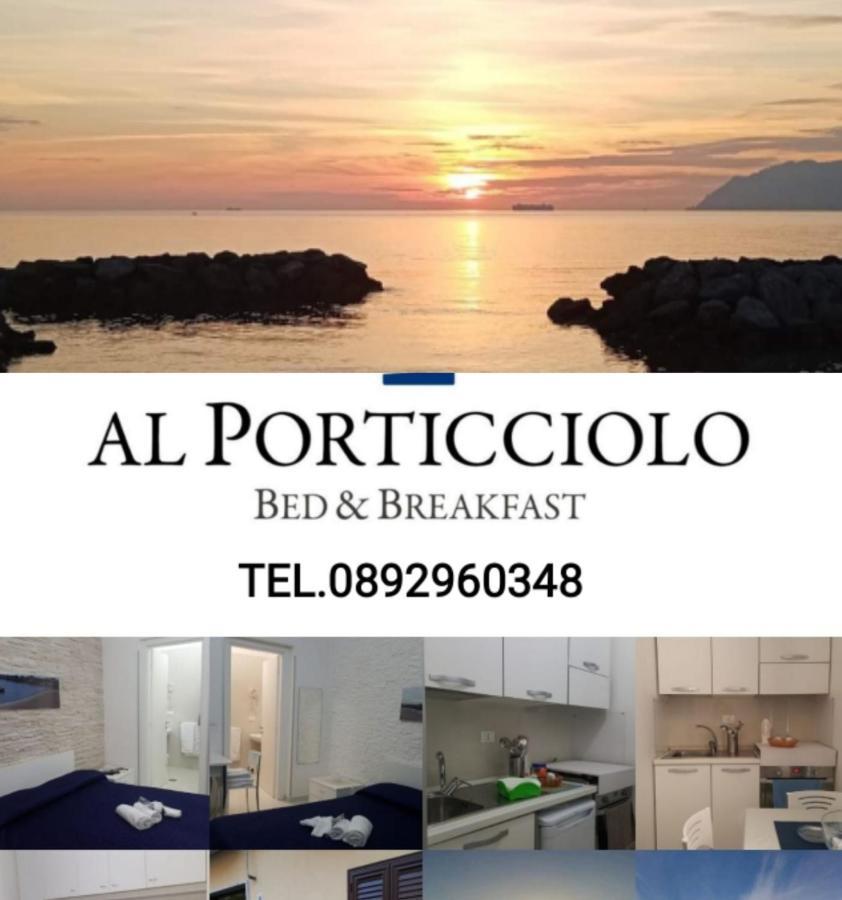مبيت وإفطار ساليرنو Al Porticciolo المظهر الخارجي الصورة