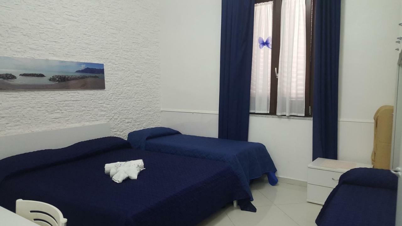 مبيت وإفطار ساليرنو Al Porticciolo المظهر الخارجي الصورة