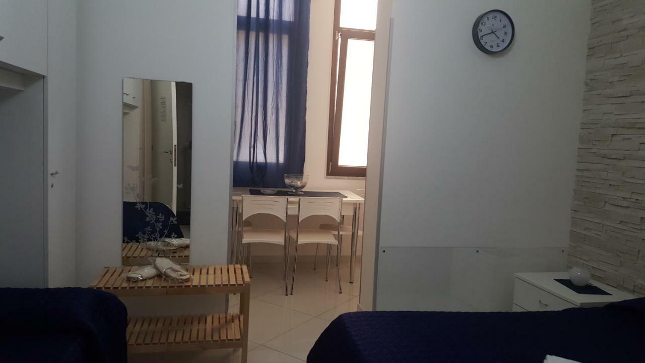 مبيت وإفطار ساليرنو Al Porticciolo المظهر الخارجي الصورة