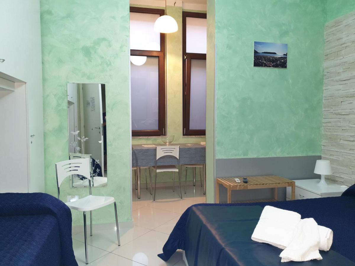 مبيت وإفطار ساليرنو Al Porticciolo المظهر الخارجي الصورة